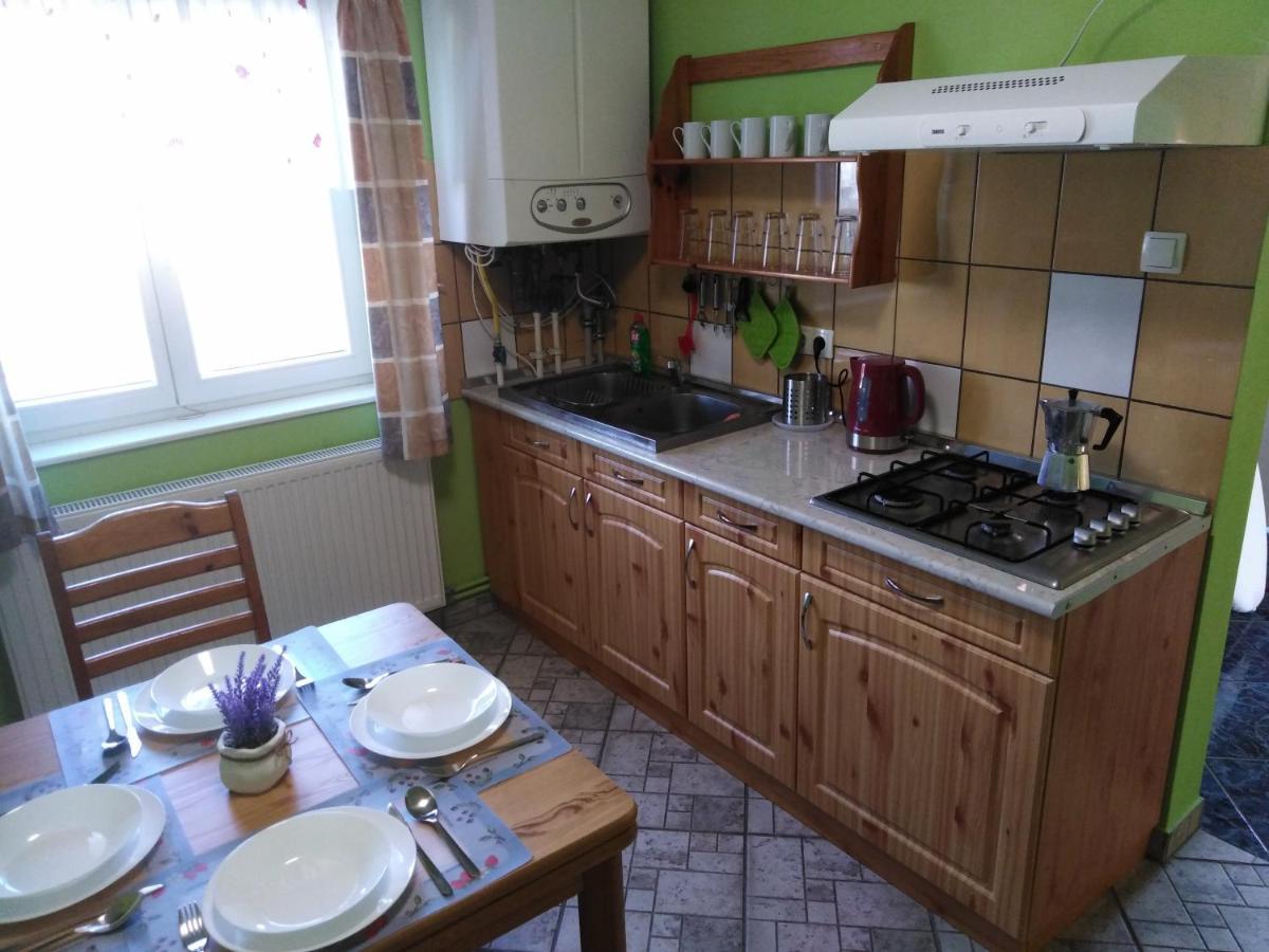 Arinza Apartman Vendeghaz Mezokovesd Exterior photo