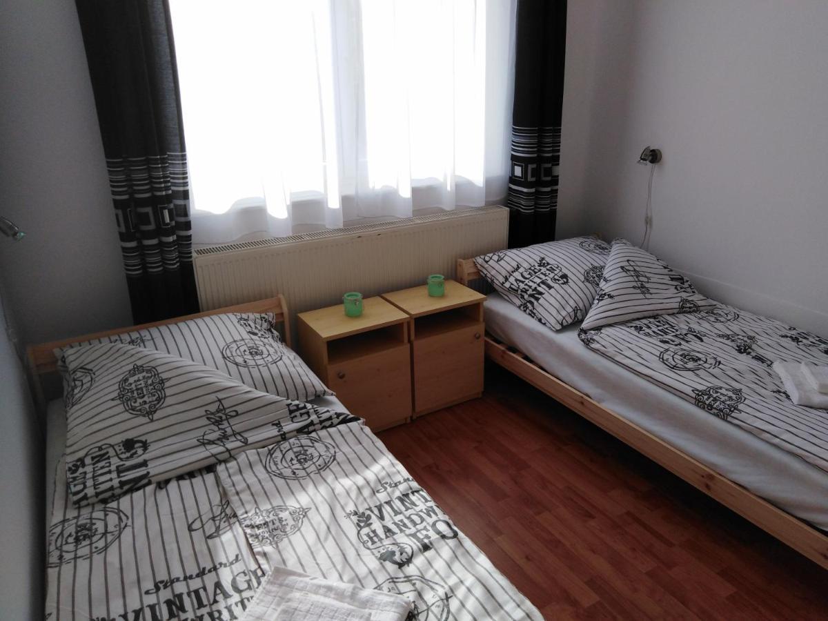 Arinza Apartman Vendeghaz Mezokovesd Exterior photo